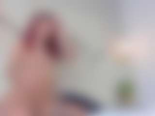 Lia's Live Sex Cam Show