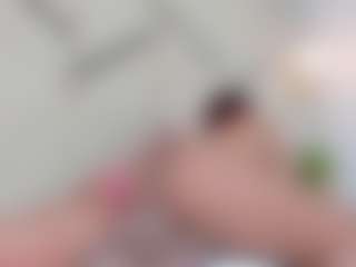 Lia's Live Sex Cam Show