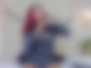 Lia's Live Sex Cam Show