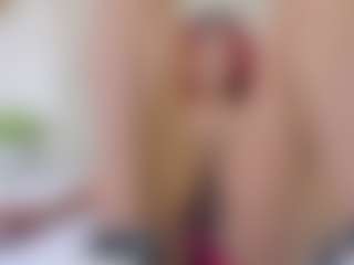 Lia's Live Sex Cam Show