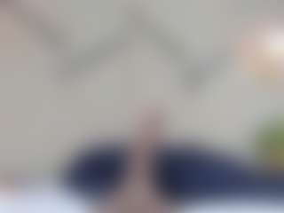 Lia's Live Sex Cam Show