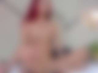 Lia's Live Sex Cam Show