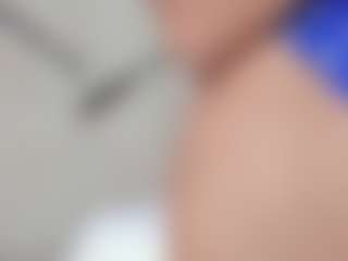 Lia's Live Sex Cam Show