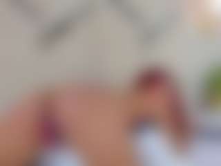 Lia's Live Sex Cam Show