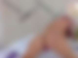 Lia's Live Sex Cam Show