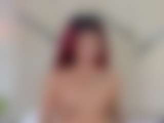 Lia's Live Sex Cam Show