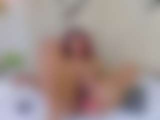 Lia's Live Sex Cam Show