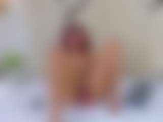 Lia's Live Sex Cam Show