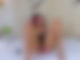 Lia's Live Sex Cam Show