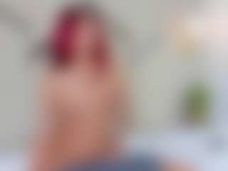 Lia's Live Sex Cam Show