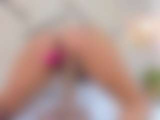 Lia's Live Sex Cam Show