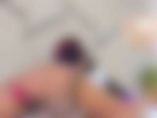 Lia's Live Sex Cam Show