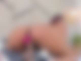 Lia's Live Sex Cam Show