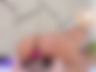 Lia's Live Sex Cam Show