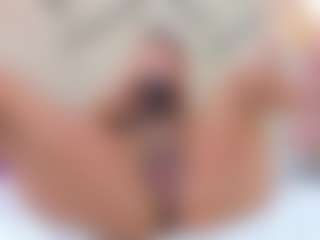 Lia's Live Sex Cam Show