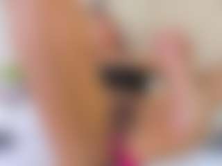 Lia's Live Sex Cam Show