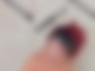 Lia's Live Sex Cam Show