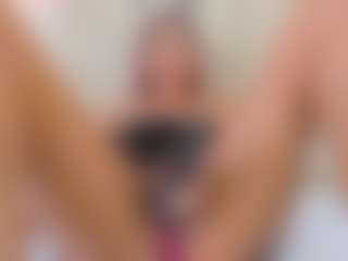 Lia's Live Sex Cam Show
