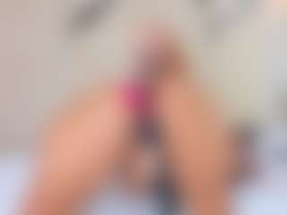 Lia's Live Sex Cam Show