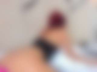 Live cam show with Lia - Arab Young Adult on Camsoda