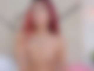 Lia's Live Sex Cam Show