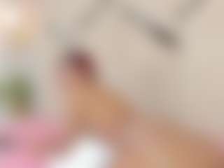 Lia's Live Sex Cam Show