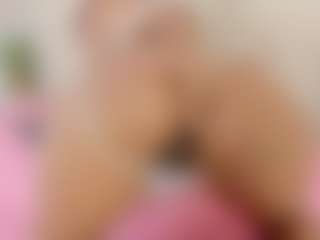 Lia's Live Sex Cam Show
