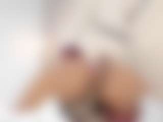 Live cam show with Lia - Hairy Pussy Red Hair on Camsoda