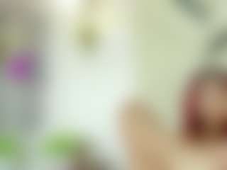 Lia's Live Sex Cam Show