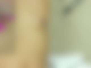 Lia's Live Sex Cam Show