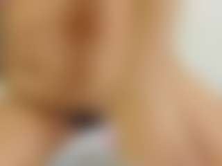 Live cam show with Lia - Living Room on infinitiblacc.com