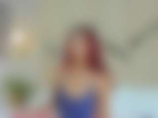 Live cam show with Lia - Living Room on fuck-show.com