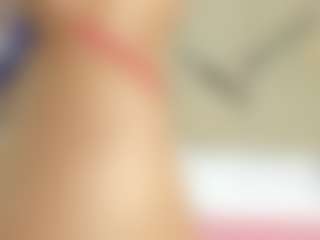 Live cam show with Lia - Lush Mature on WildCum
