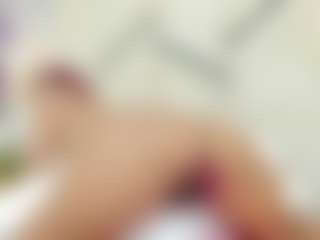 Lia's Live Sex Cam Show