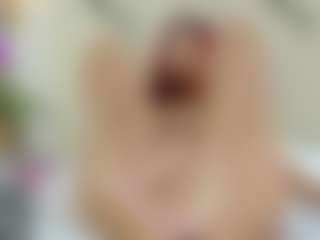 Lia's Live Sex Cam Show