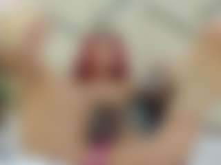 Lia's Live Sex Cam Show