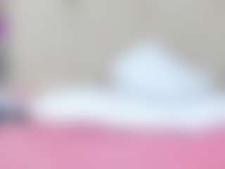 Lia's Live Sex Cam Show