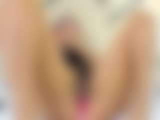 Lia's Live Sex Cam Show