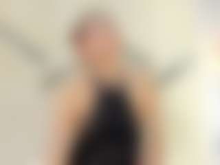 Lia's Live Sex Cam Show