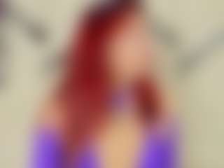 Live cam show with Lia - Red Hair Shaved Pussy on Fling VIP Chat