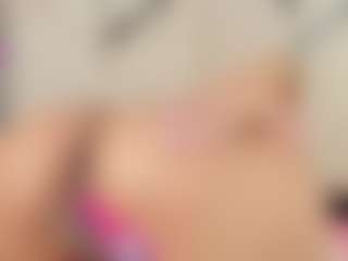 Lia's Live Sex Cam Show