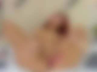 Lia's Live Sex Cam Show