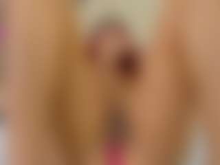 Live cam show with Lia - Squirt Mature on Camsoda Late Night