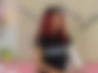 Live cam show with Lia - Lush Brown Hair on sexylive.show