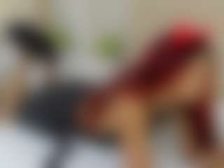 Live cam show with Lia - Mature Young Adult on Strip Flash - Live Sex Shows