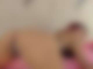 Lia's Live Sex Cam Show