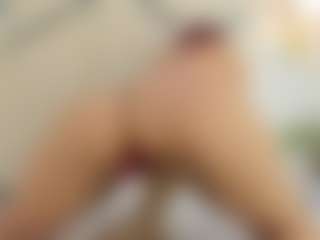 Lia's Live Sex Cam Show