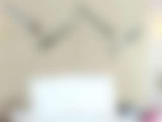 Lia's Live Sex Cam Show