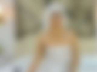 Spettacolo in cam dal vivo con Lia - Sexting Curvy su Camsoda