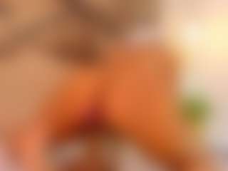 Lia's Live Sex Cam Show